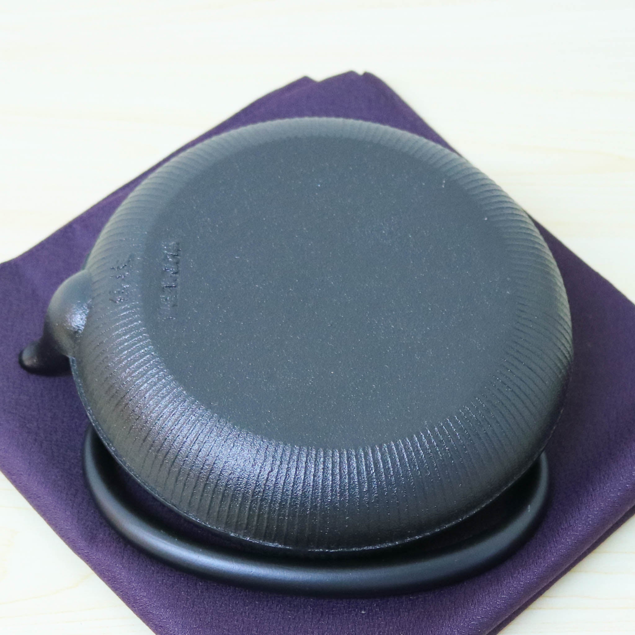 南部鉄器 鉄瓶 急須 | 立目 0.8L | 黒 | 及富