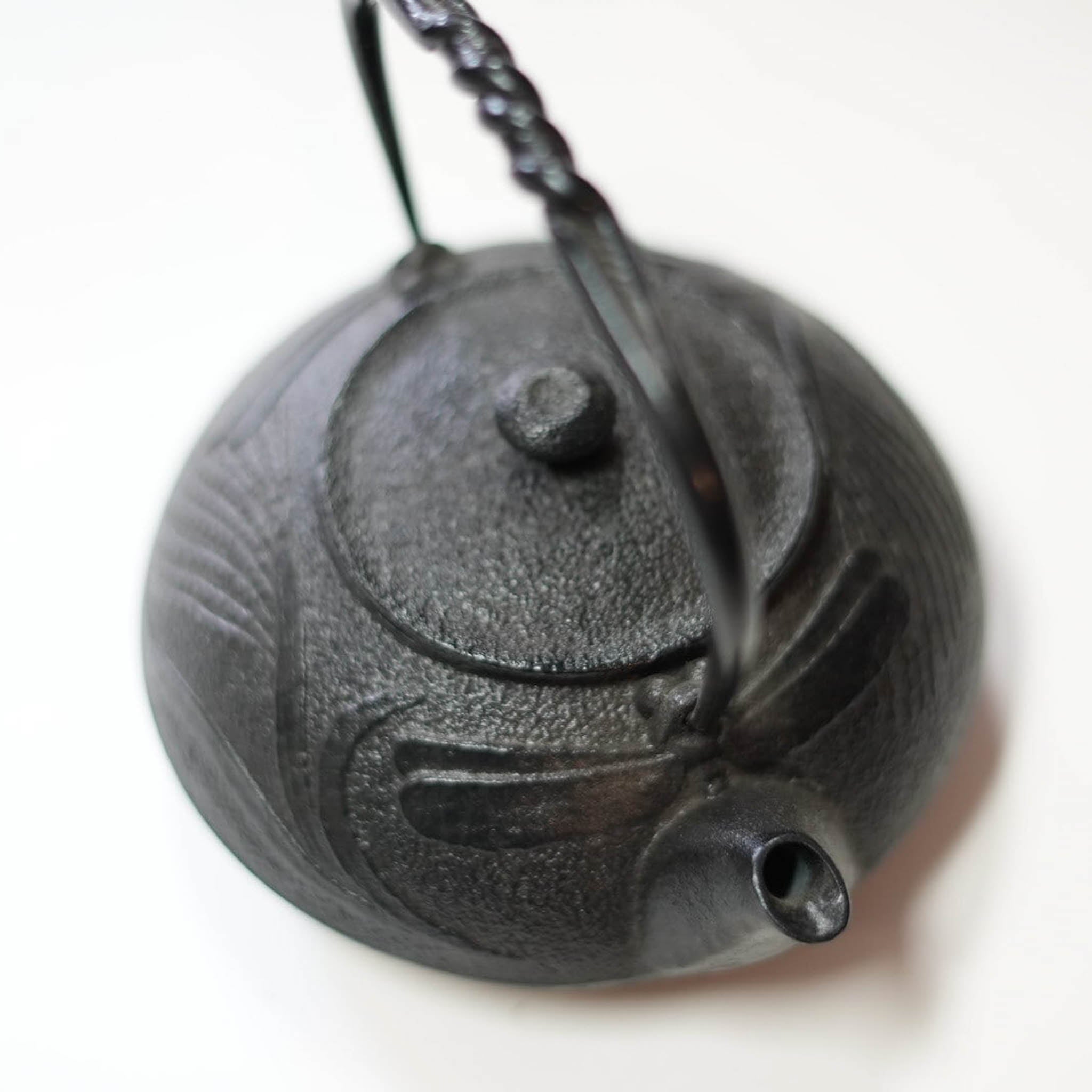 南部鉄器 鉄瓶 | 蜻蛉 0.5L | 黒 | 及富