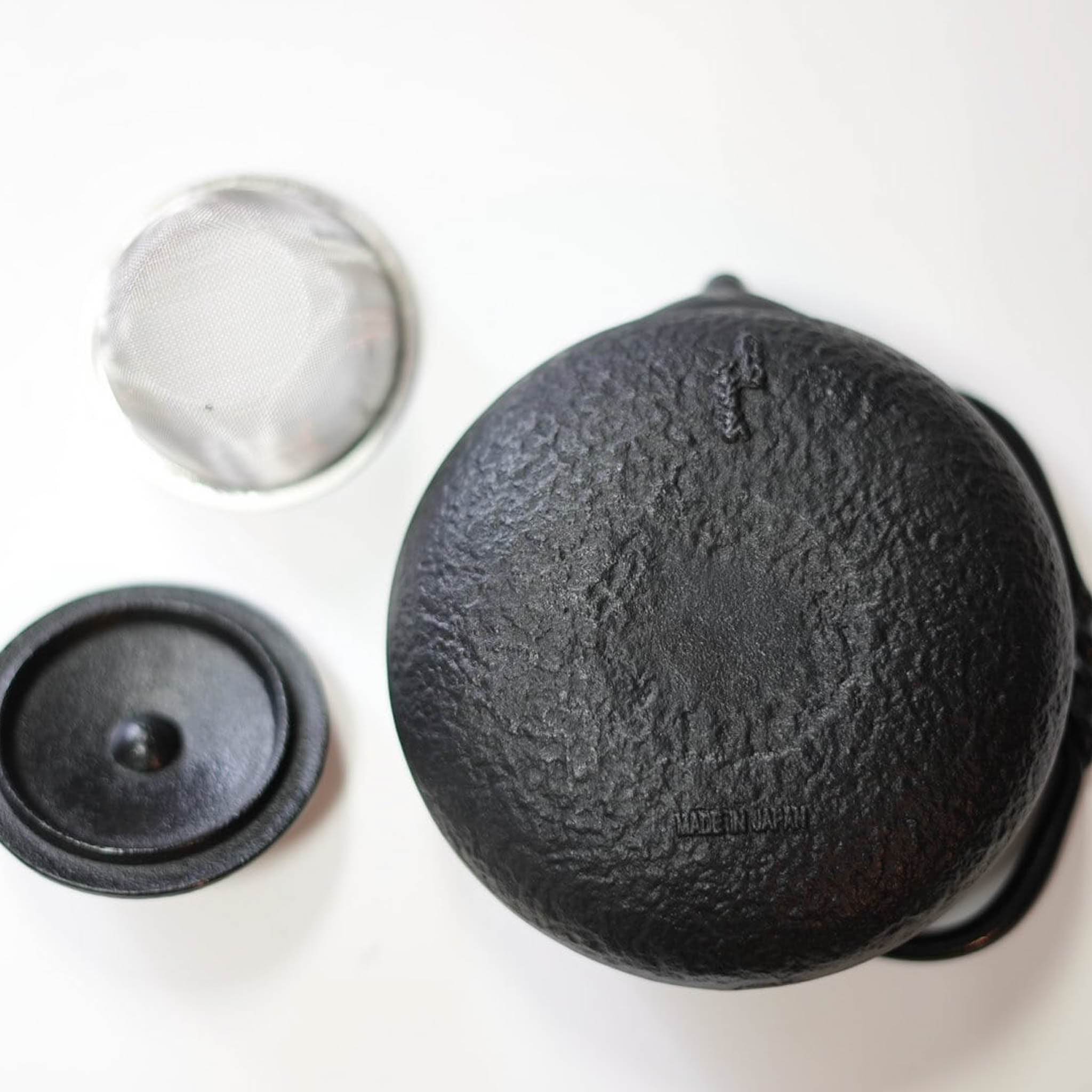 南部鉄器 鉄瓶 | 蜻蛉 0.5L | 黒 | 及富