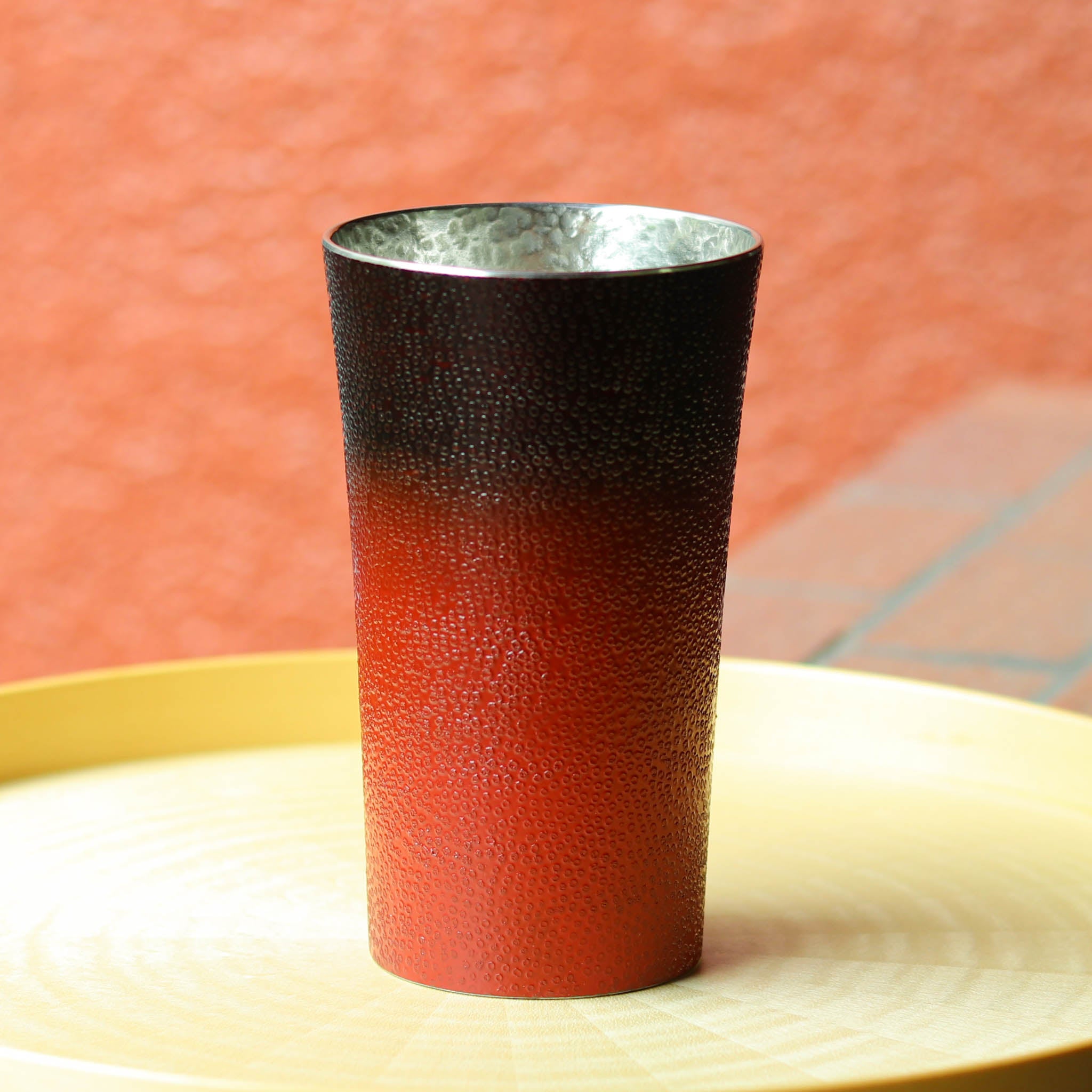 大阪浪華錫器 タンブラー | 津軽仕上げ  微粒面 | 黒 | 大阪錫器