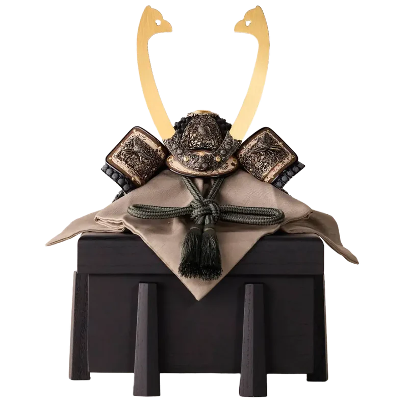 兜飾り | 奉納 | 無双雀 鉄色威 1/5スケール | 鈴甲子 雄山【26/1/6以降順次配送】