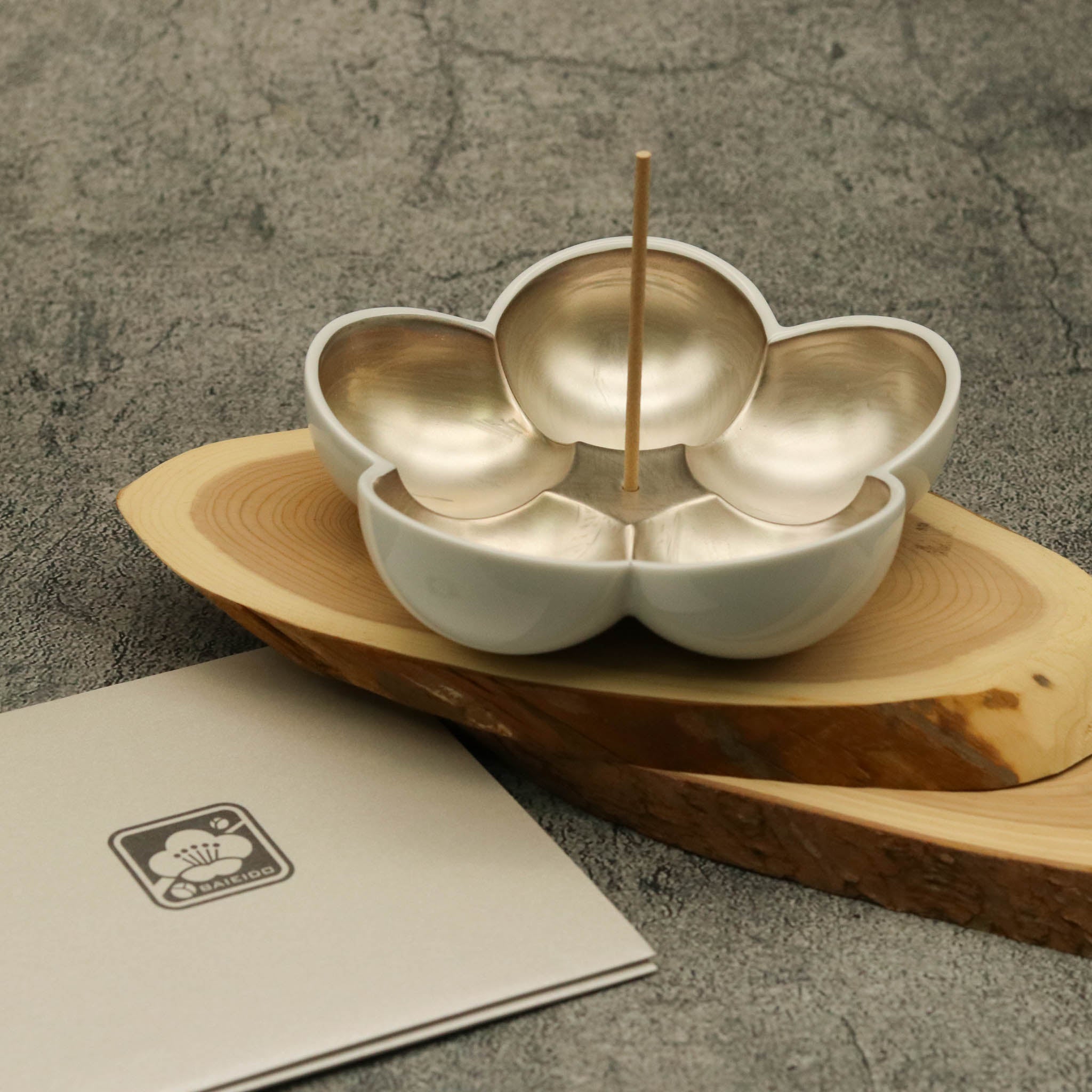 お香セット | プレミアムインセンスホルダー Fio | ken okuyama | 梅栄堂