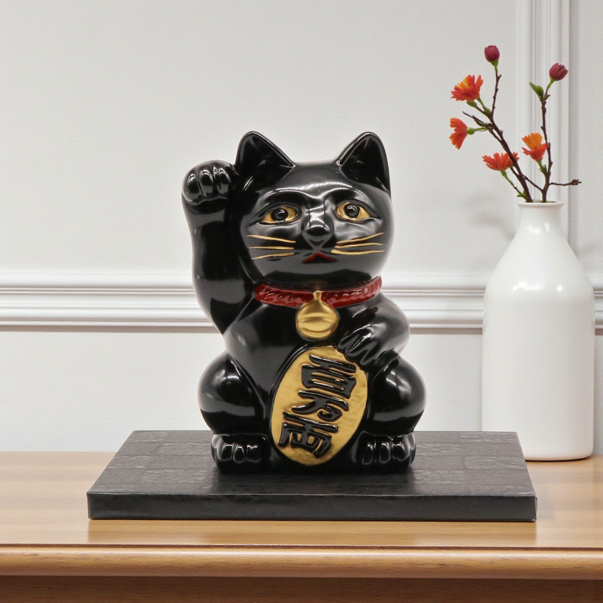 高岡銅器 | 招き猫 | 黒漆・金蒔絵仕上げ | 銀雅堂