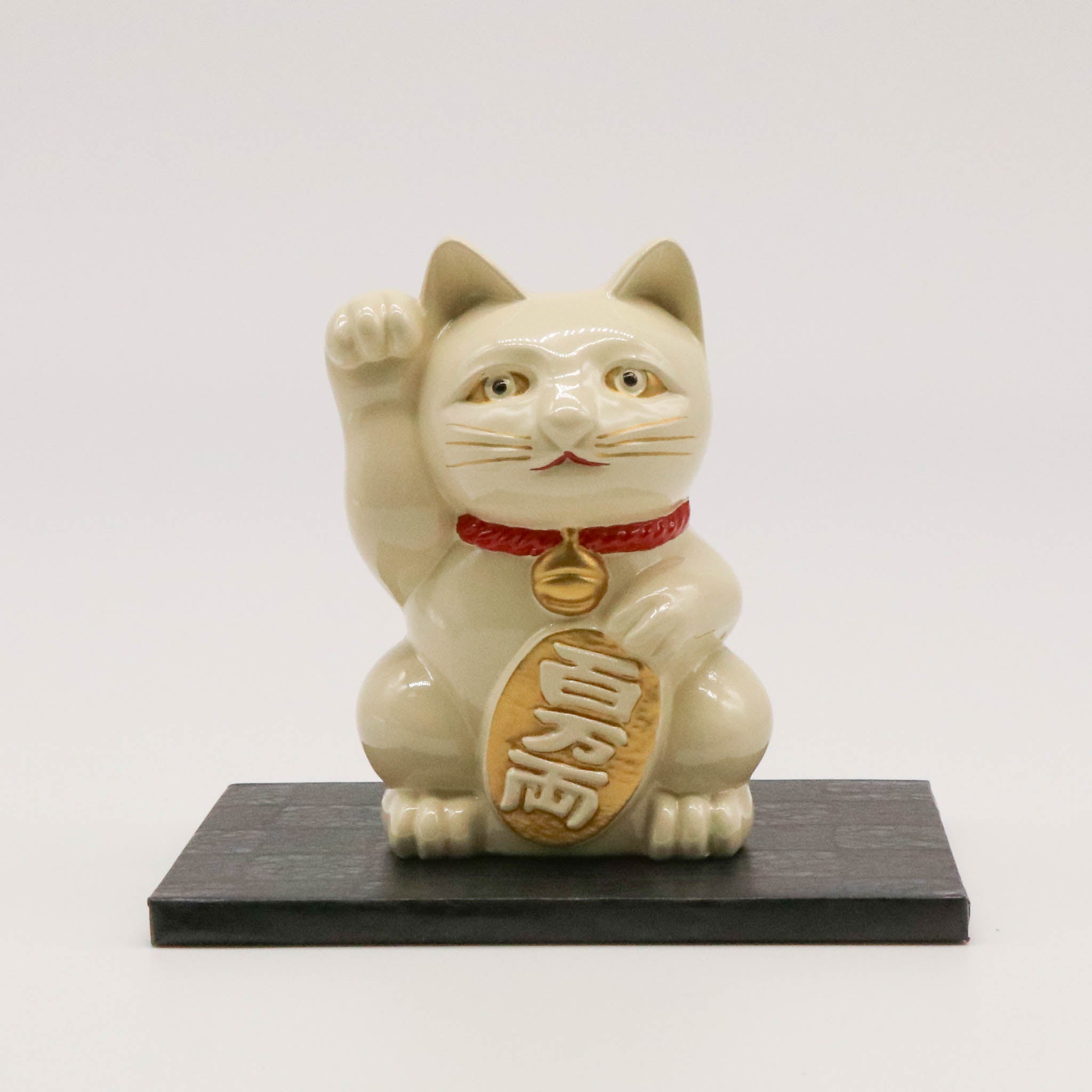 高岡銅器 | 招き猫 | 白漆・金蒔絵仕上げ | 銀雅堂