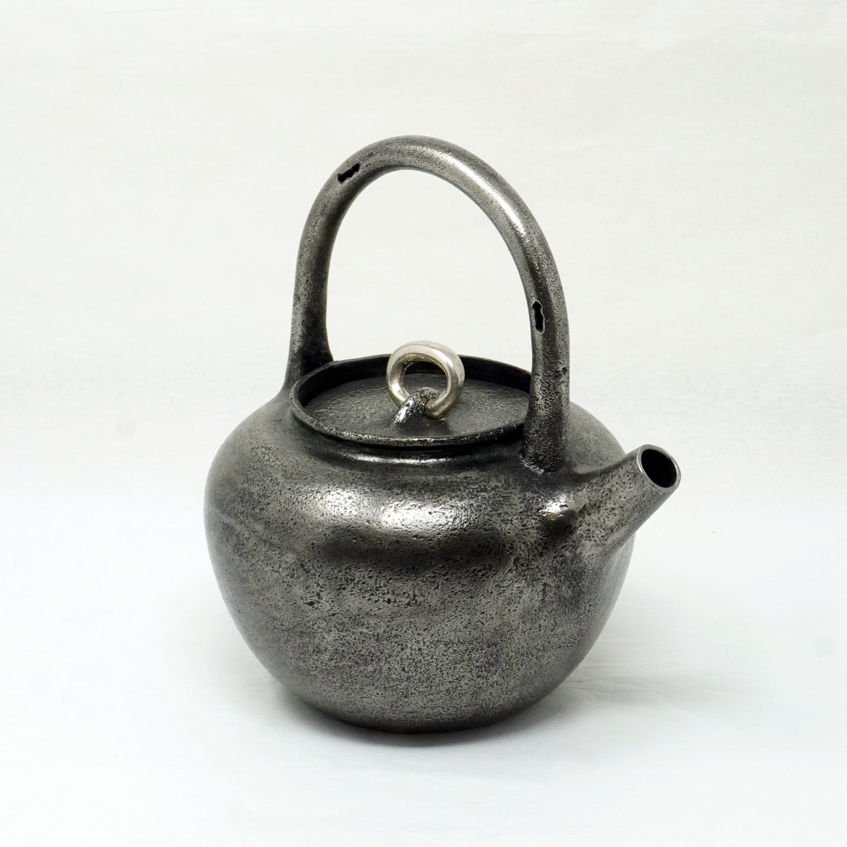 高岡銅器 鉄瓶 | 砂鉄 鉄砲口形 | 素文 | 般若鋳造所