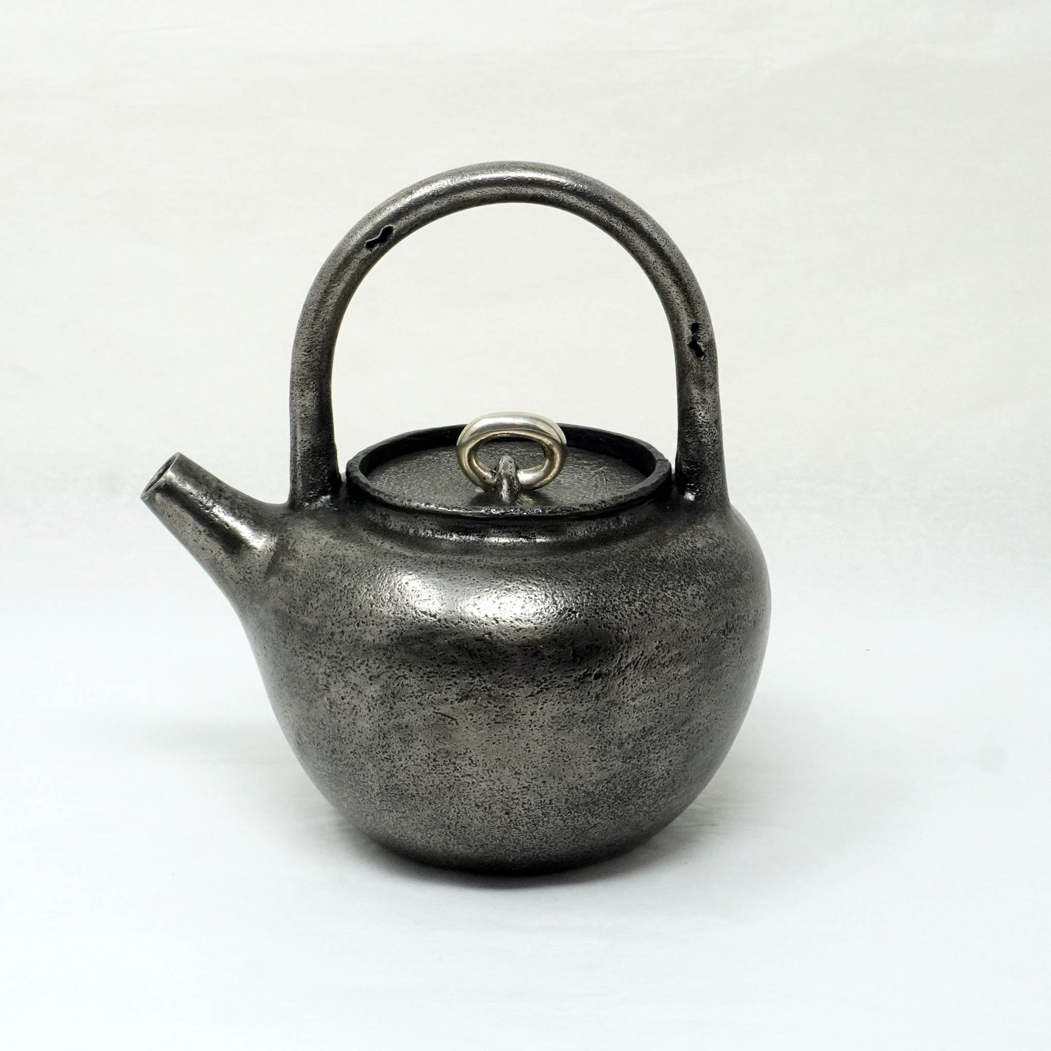 高岡銅器 鉄瓶 | 砂鉄 鉄砲口形 | 素文 | 般若鋳造所