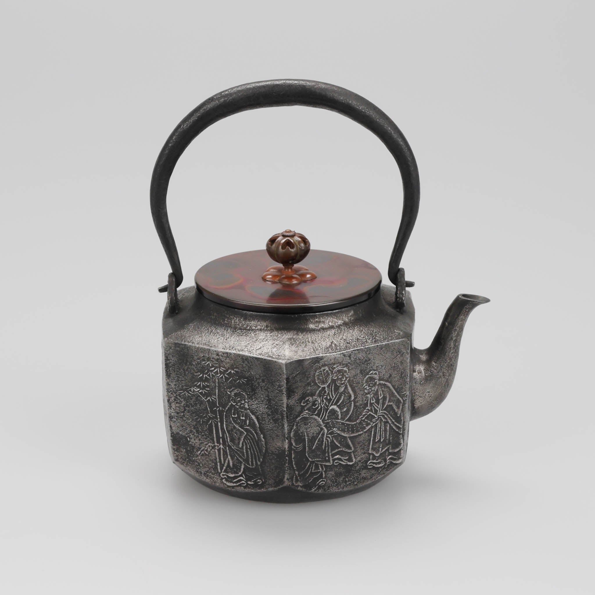 高岡銅器 鉄瓶 | 砂鉄 | 七賢人文亀甲 | 般若鋳造所