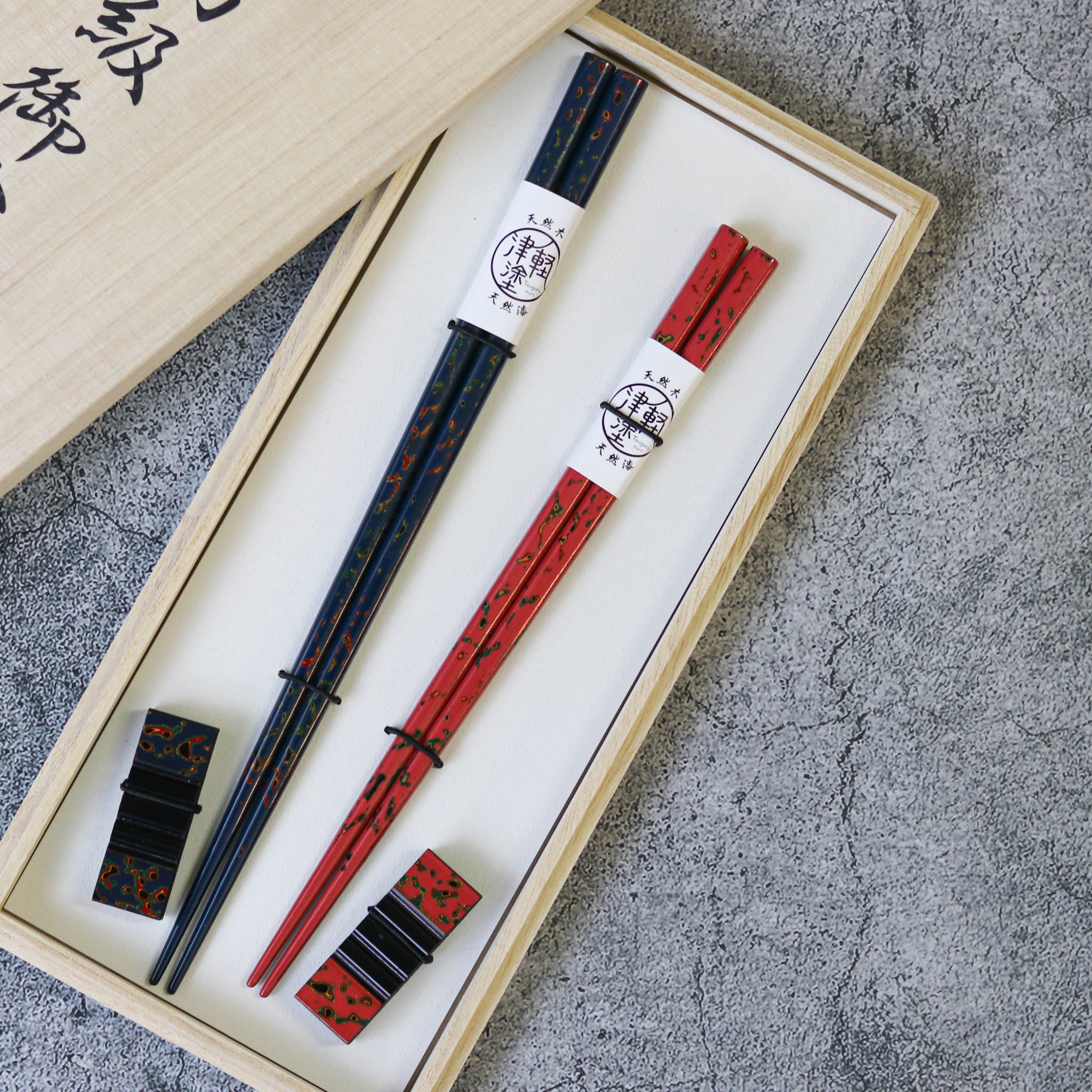 津軽塗 | 夫婦箸・箸置セット 唐塗 | 藍・桃 | 小林漆器