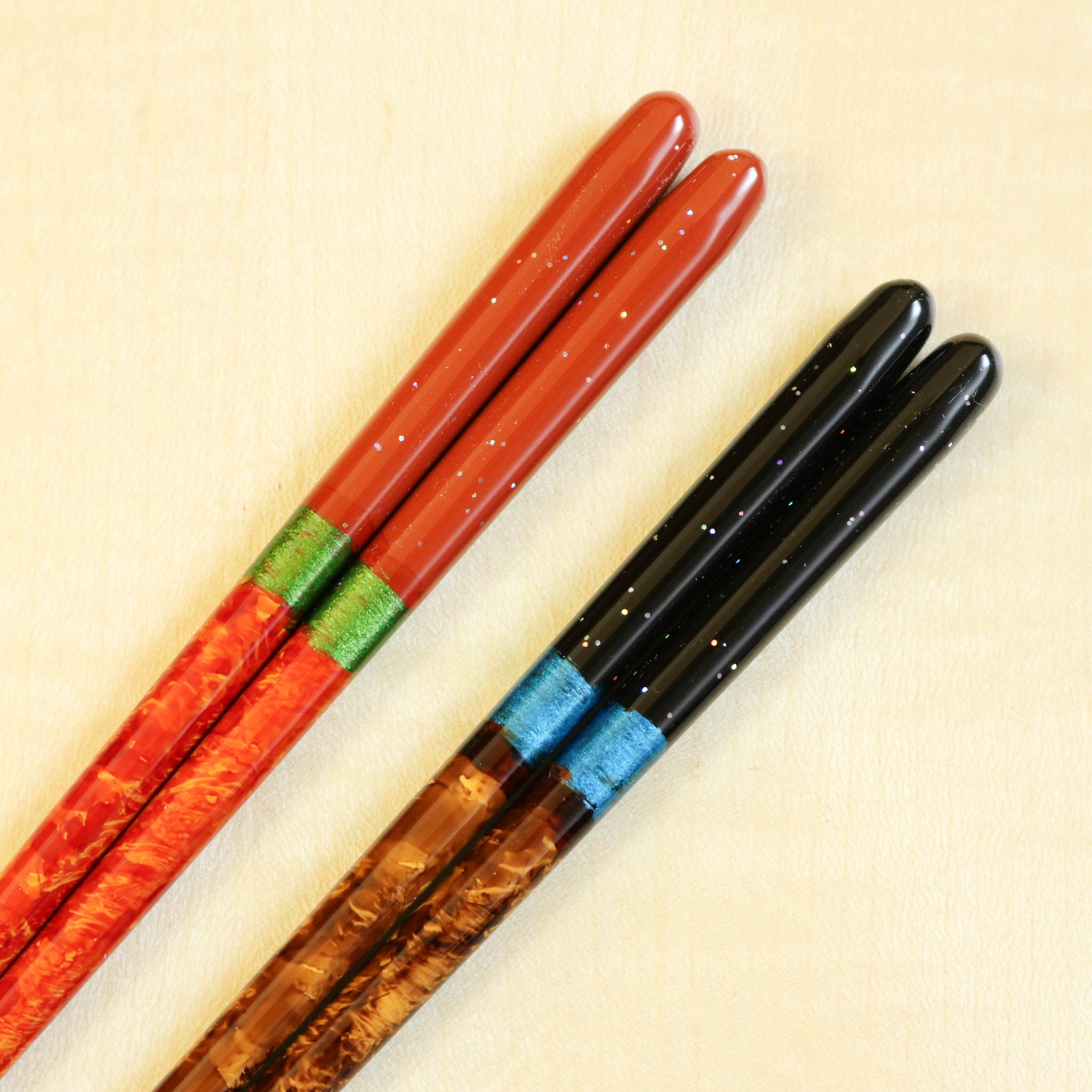 若狭塗 ペア箸 | 夜空 宵・暁  桐箱入り 箸置き付 | 砂岩 | マツ勘