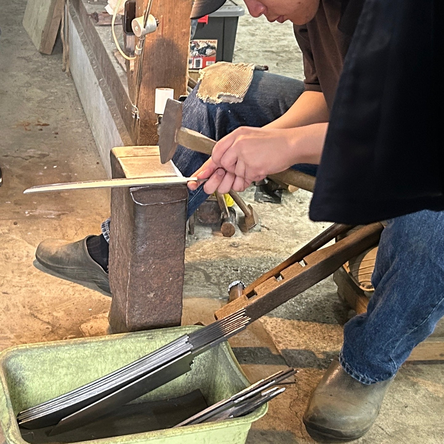 堺打刃物 包丁 | ダマスカス67層 ペティ 15cm 両刃 | 暁ハンドル 桐箱入り | 山脇刃物製作所