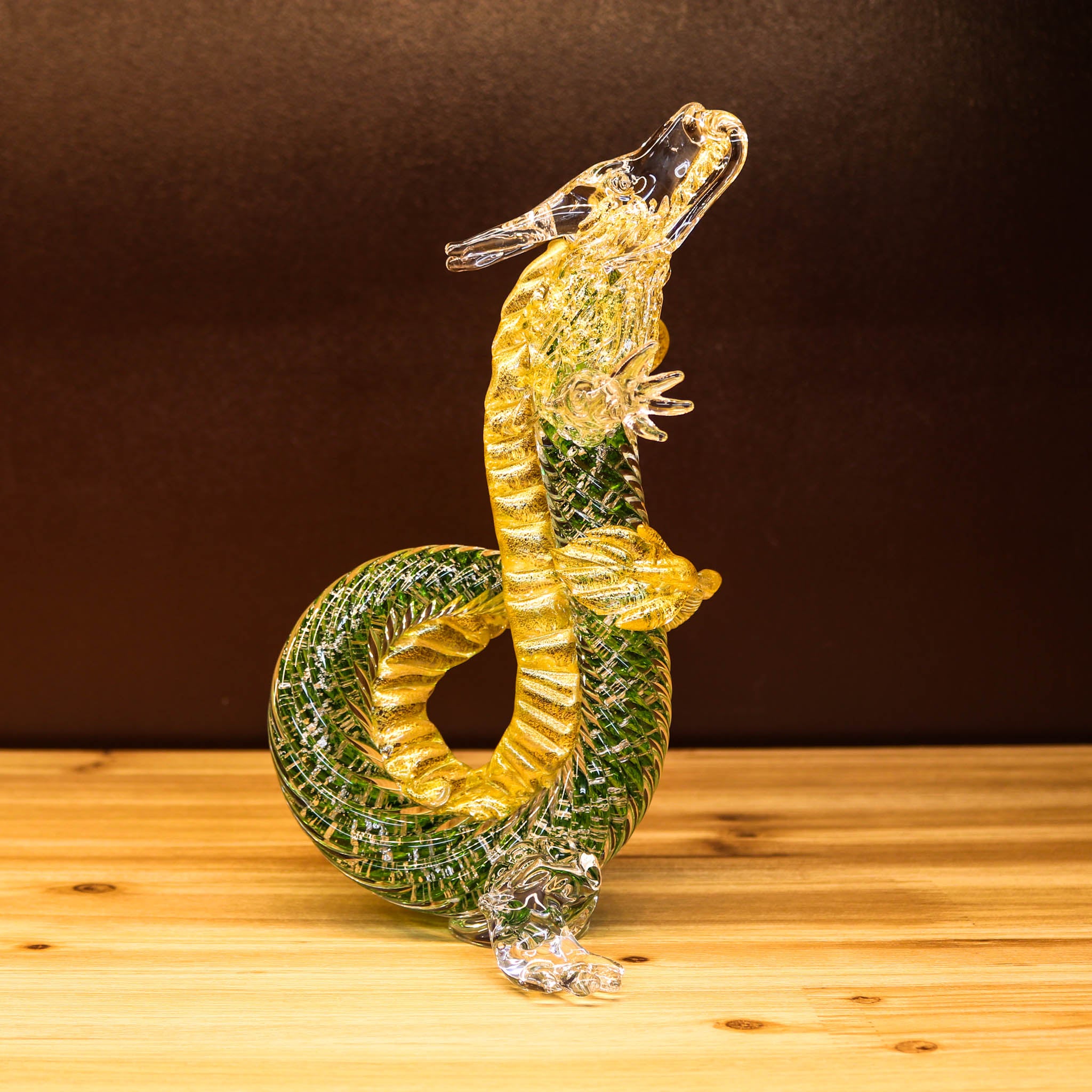 綾ガラス 置物 | 金竜 | 若草 | グラスアート黒木
