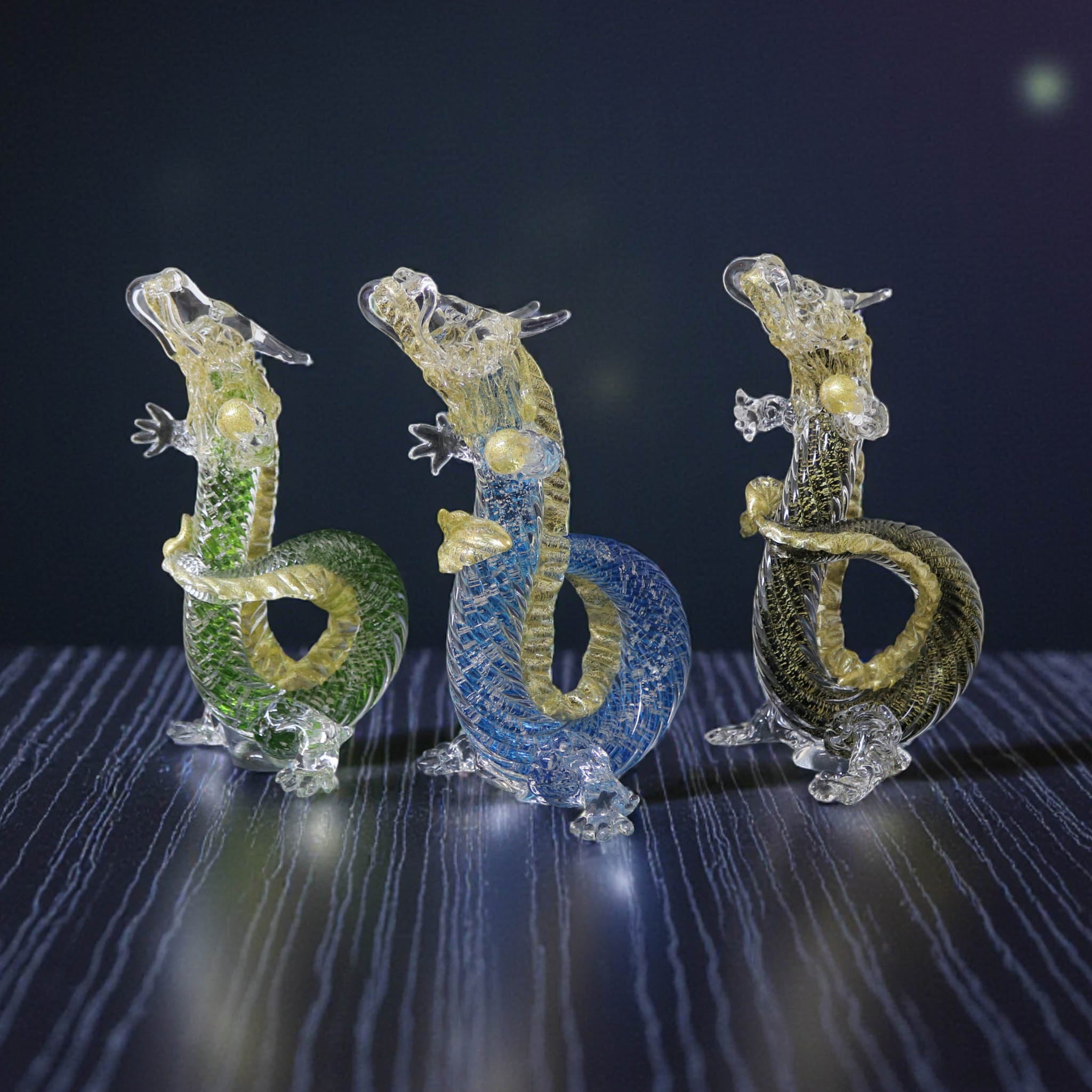 綾ガラス 置物 | 金竜 | 若草 | グラスアート黒木