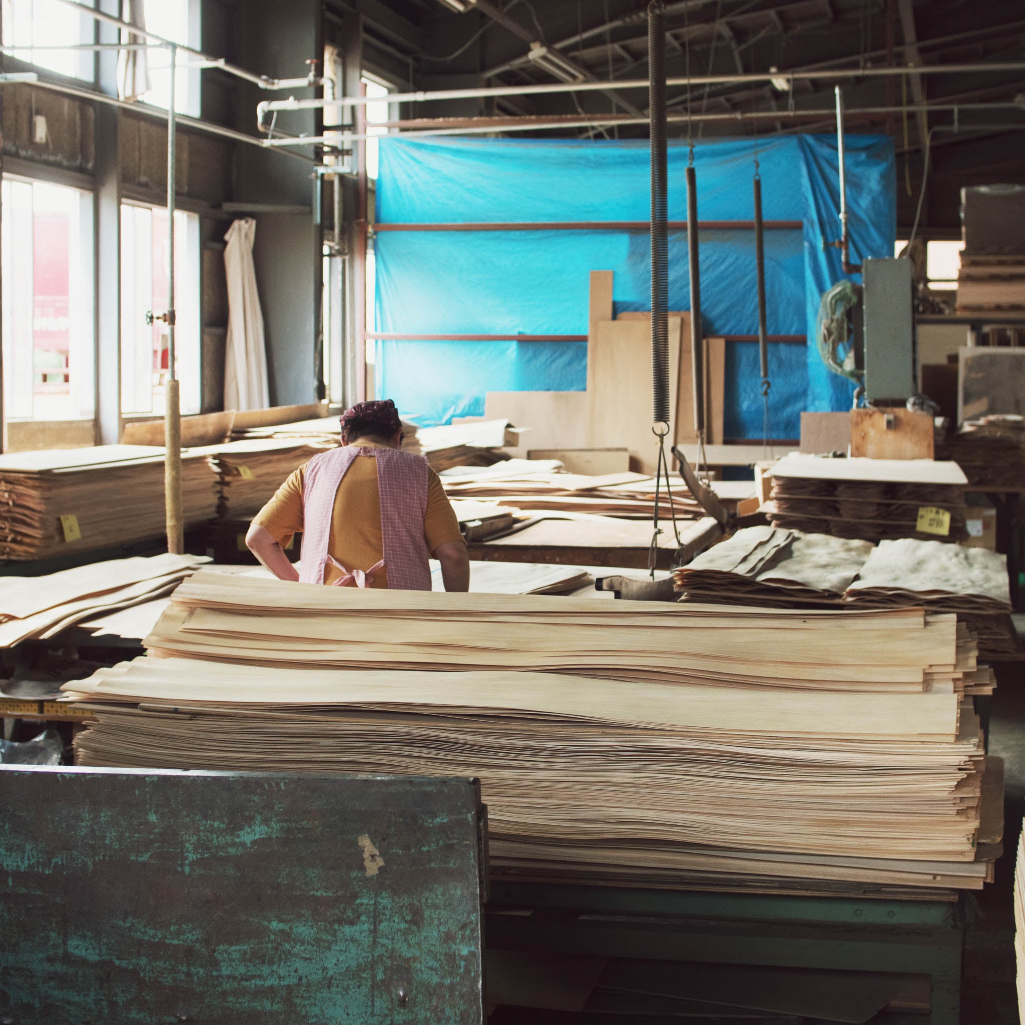 木工品 コーヒードリップ | tripod coffee dripper stand | snow white | PLYWOOD laboratory
