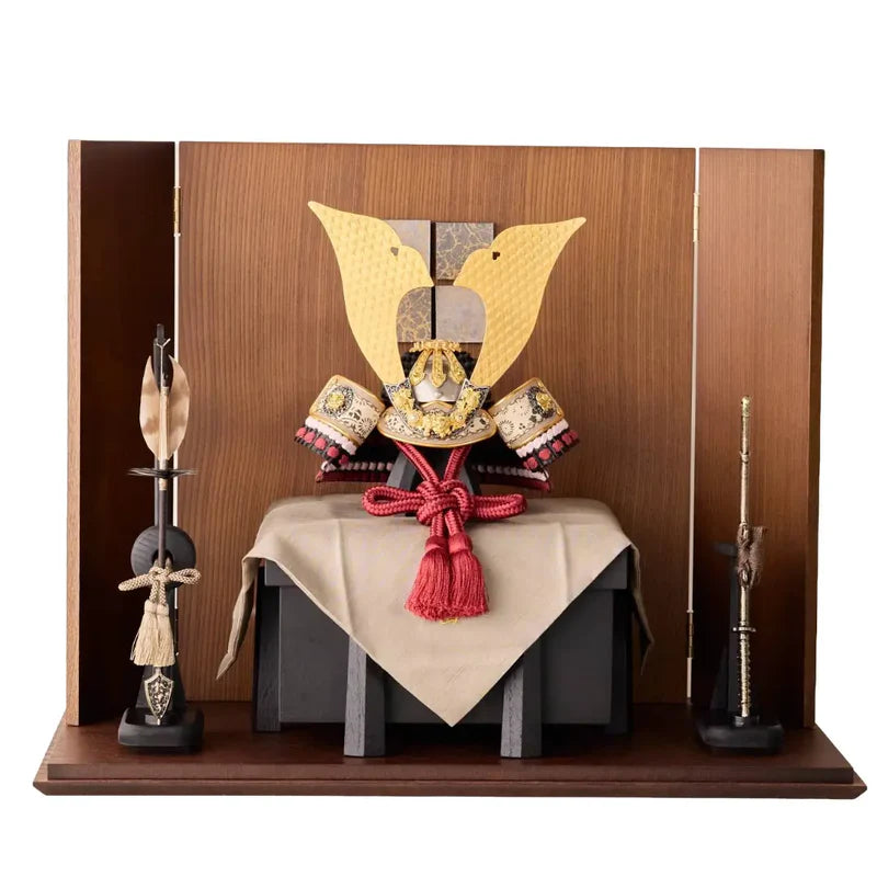 兜飾りセット | 夢牡丹 | 銀華の飾り | 鈴甲子 雄山【26/1/6以降順次配送】