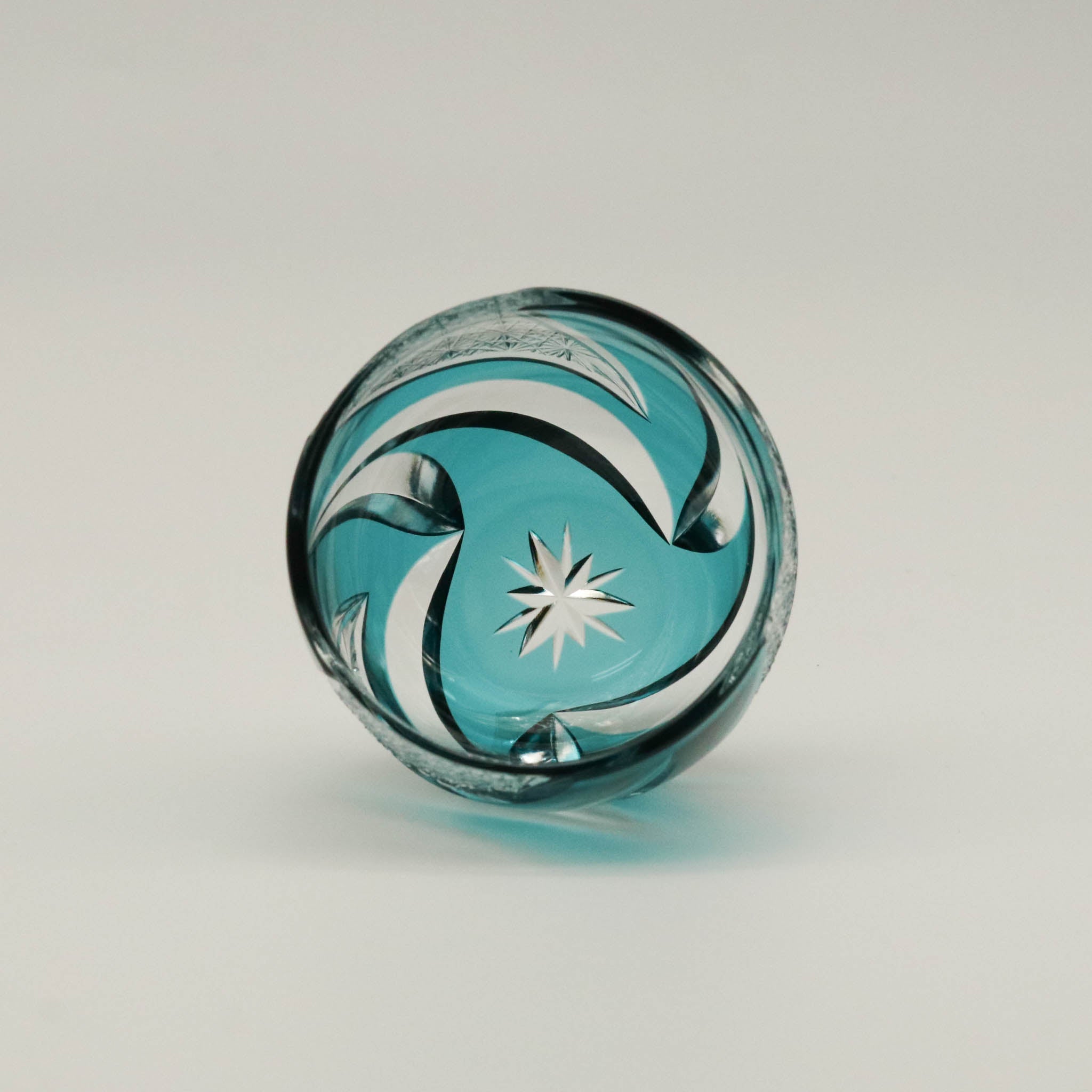 江戸切子 ぐい呑み |  homura 焔 | 緑 | haku硝子