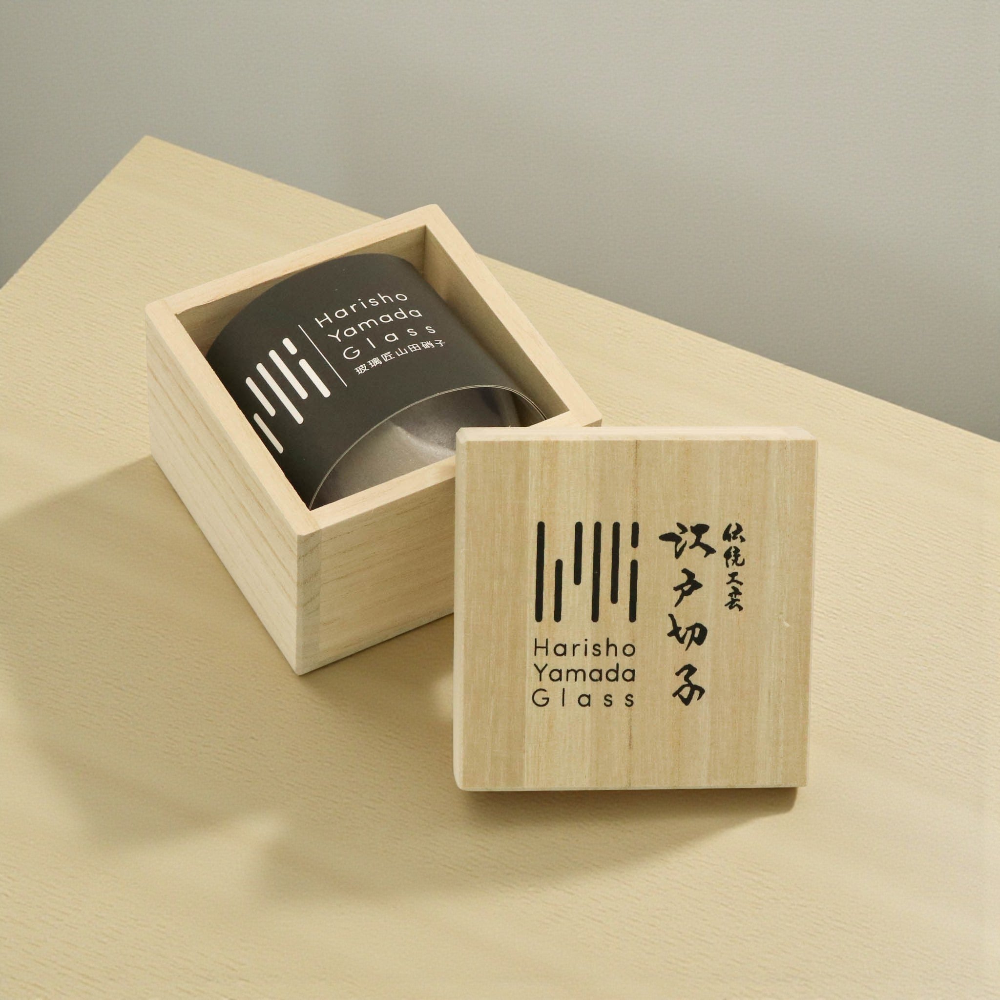 江戸切子 ぐい呑み｜縁繋ぎ｜瑠璃｜山田硝子