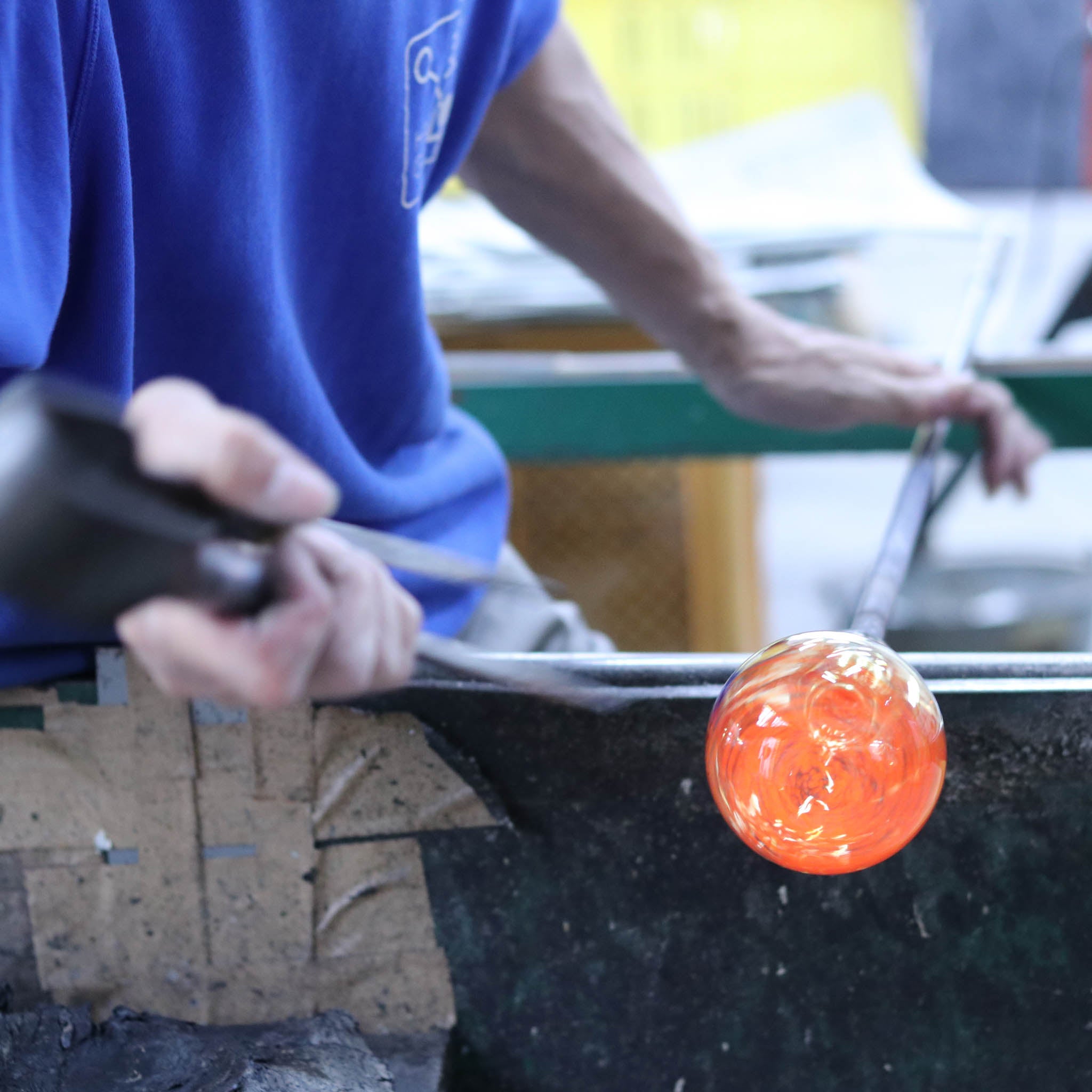 萩ガラス | 耐熱 内貫入ガラス | ロックグラス 角 エメラルドグリーン