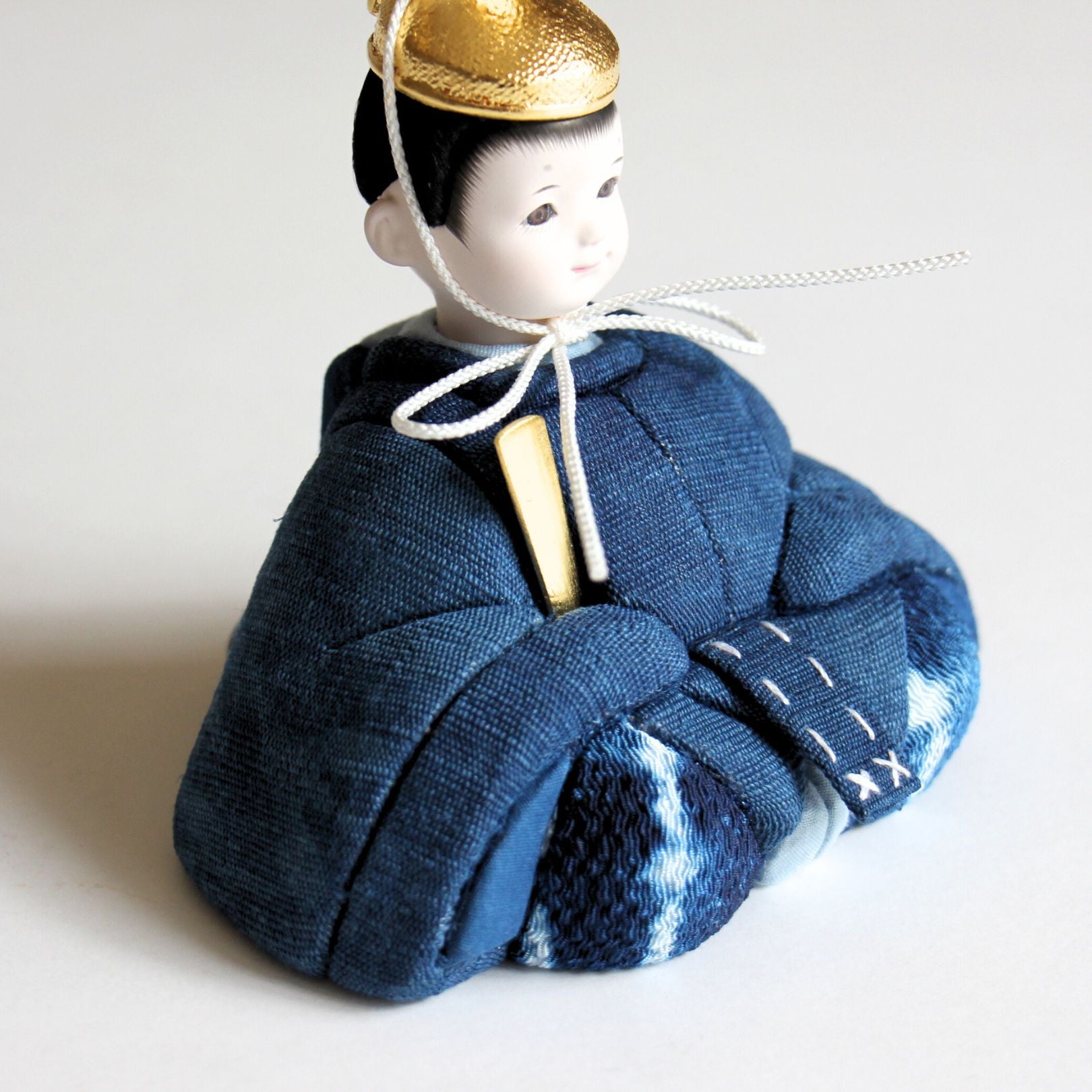雛人形セット 藍染 | 藍染づくし 金箔仕様 | 丸型黒塗り台 | 工房