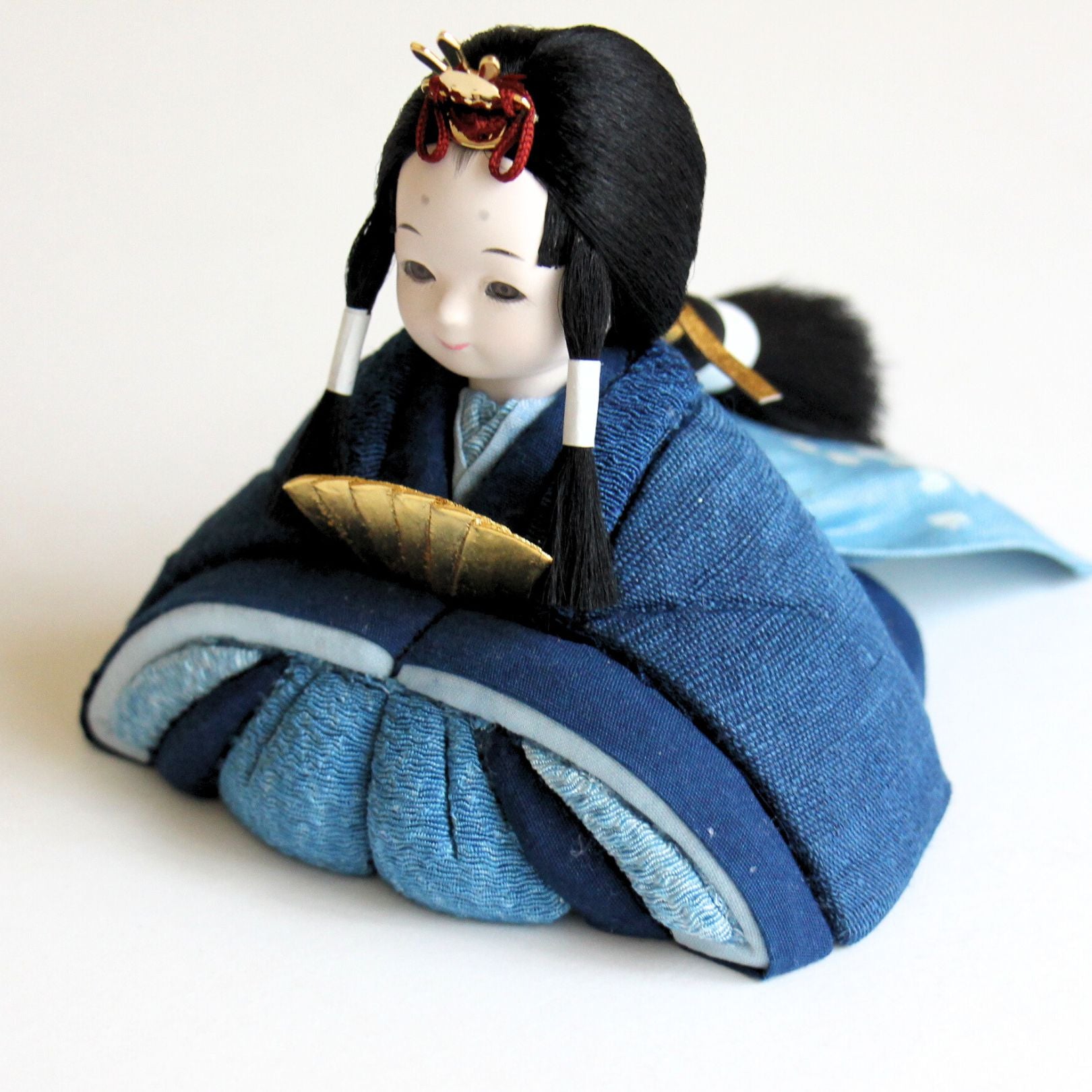 雛人形セット 藍染 | 藍染づくし 金箔仕様 | 丸型黒塗り台 | 工房 縫nui【26/1/10以降順次配送】
