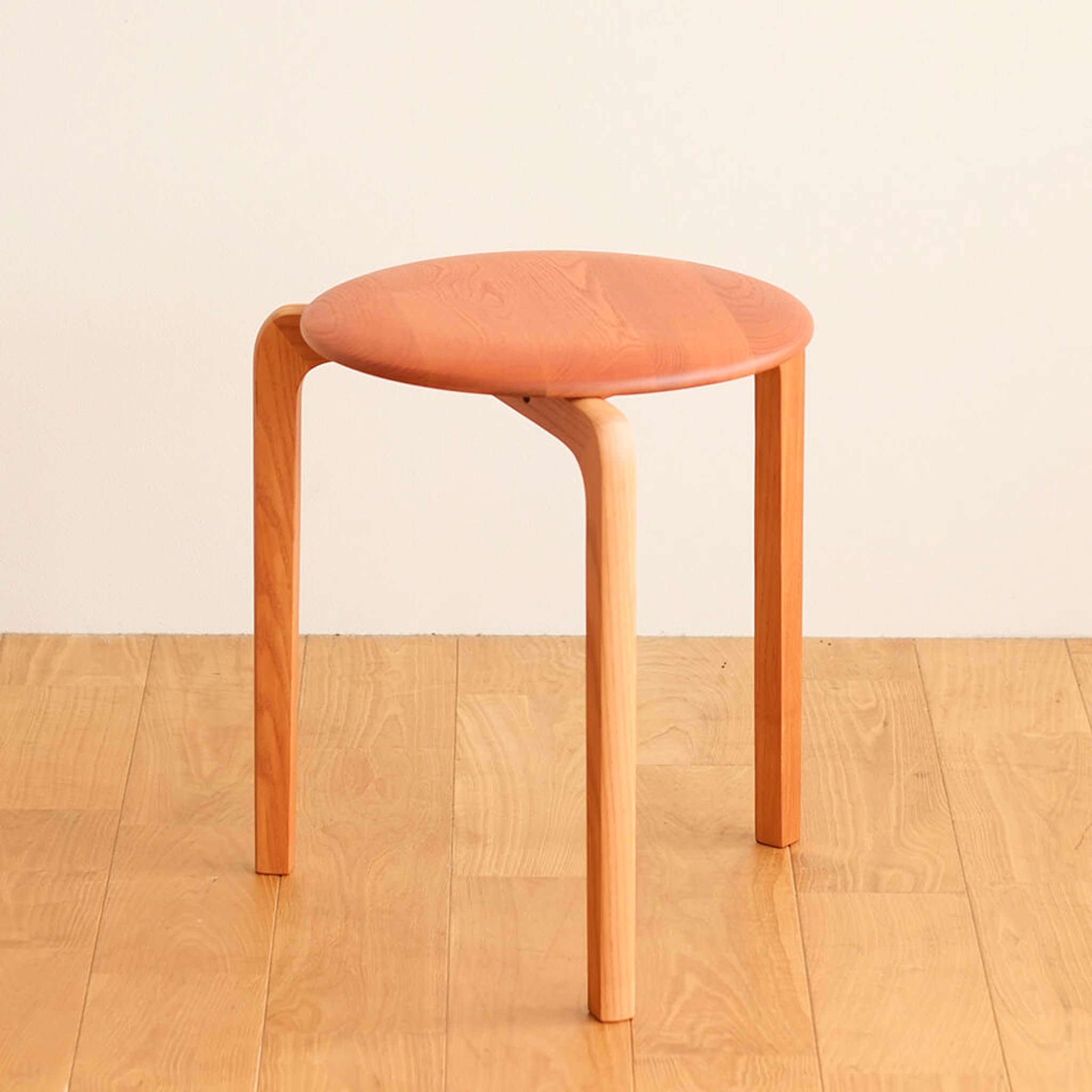 木工家具 スツール | LISCIO Stool | 柿渋染 | DENTO