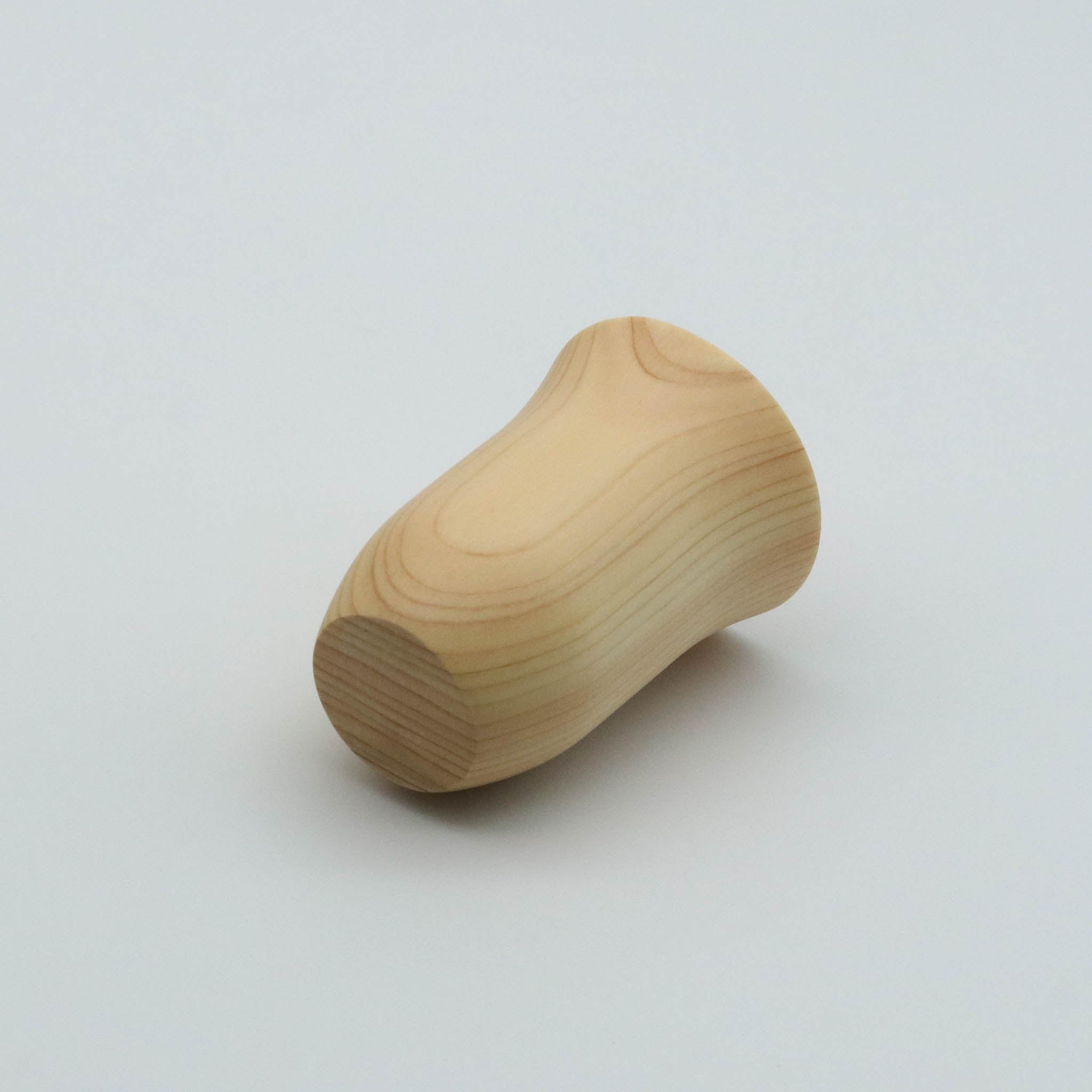 木製 ぐい呑み | 檜 | THOOK | セメントプロデュースデザイン