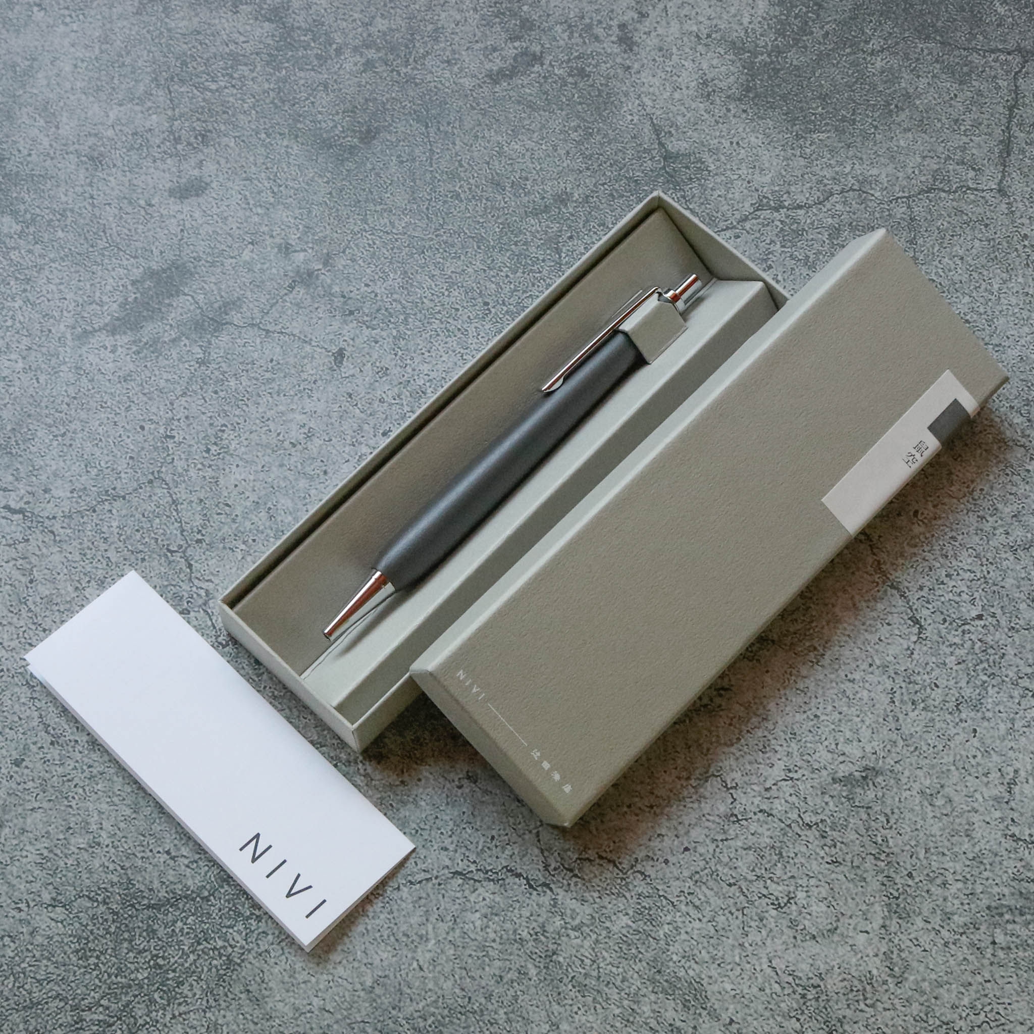 漆 ボールペン | NIVI PEN | 鼠空 | 辻田漆店