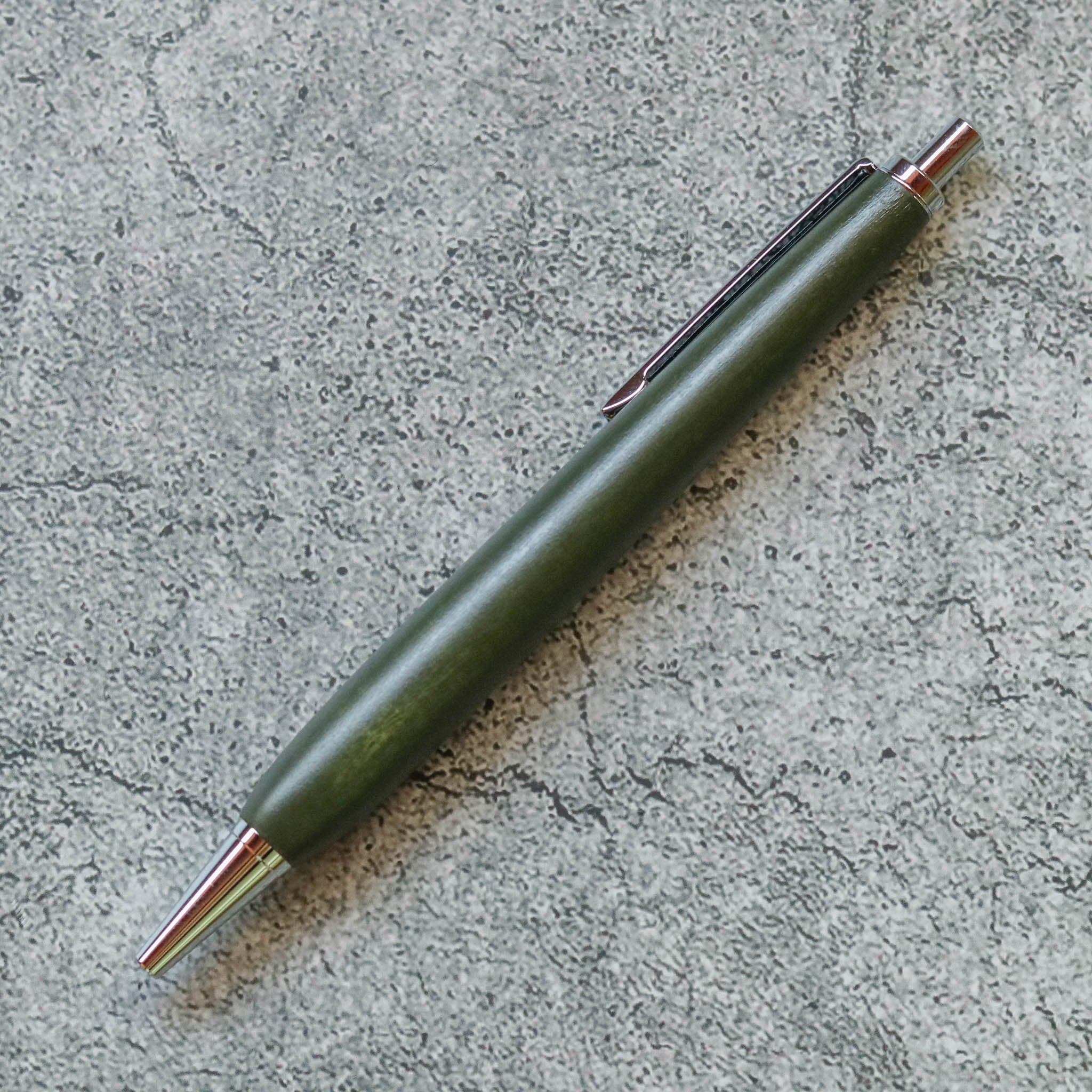 漆 ボールペン | NIVI PEN | 深緑 | 辻田漆店