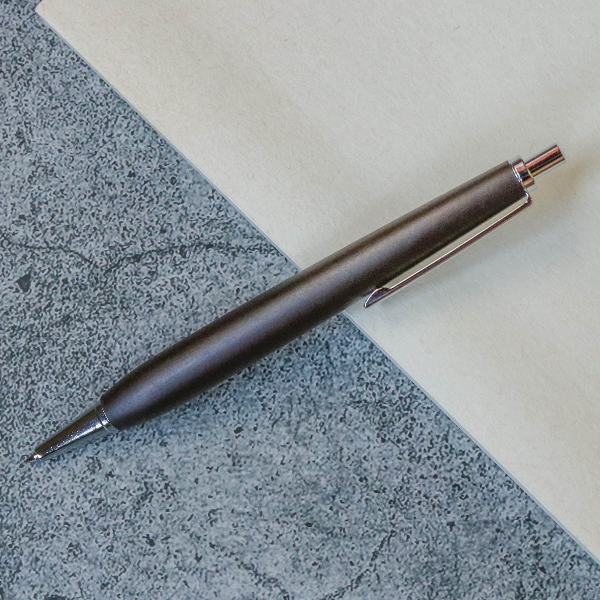 漆 ボールペン | NIVI PEN | 紅錆 | 辻田漆店