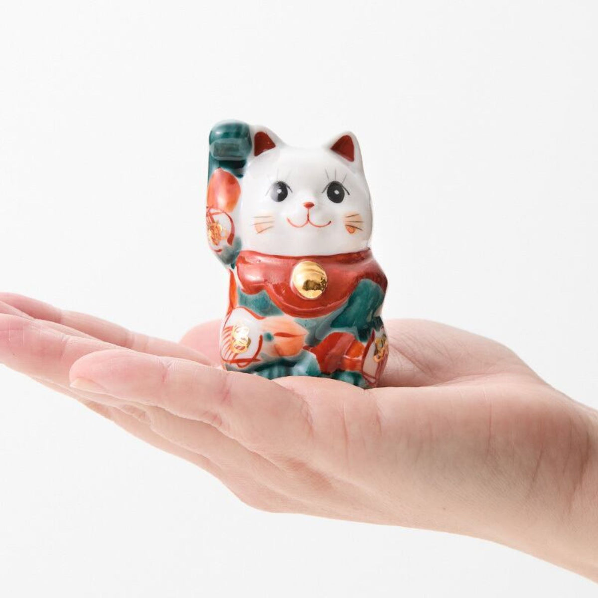九谷焼 置物 | ミニ招き猫 椿 ペアセット | 釉彩・赤絵 | 虚空蔵窯