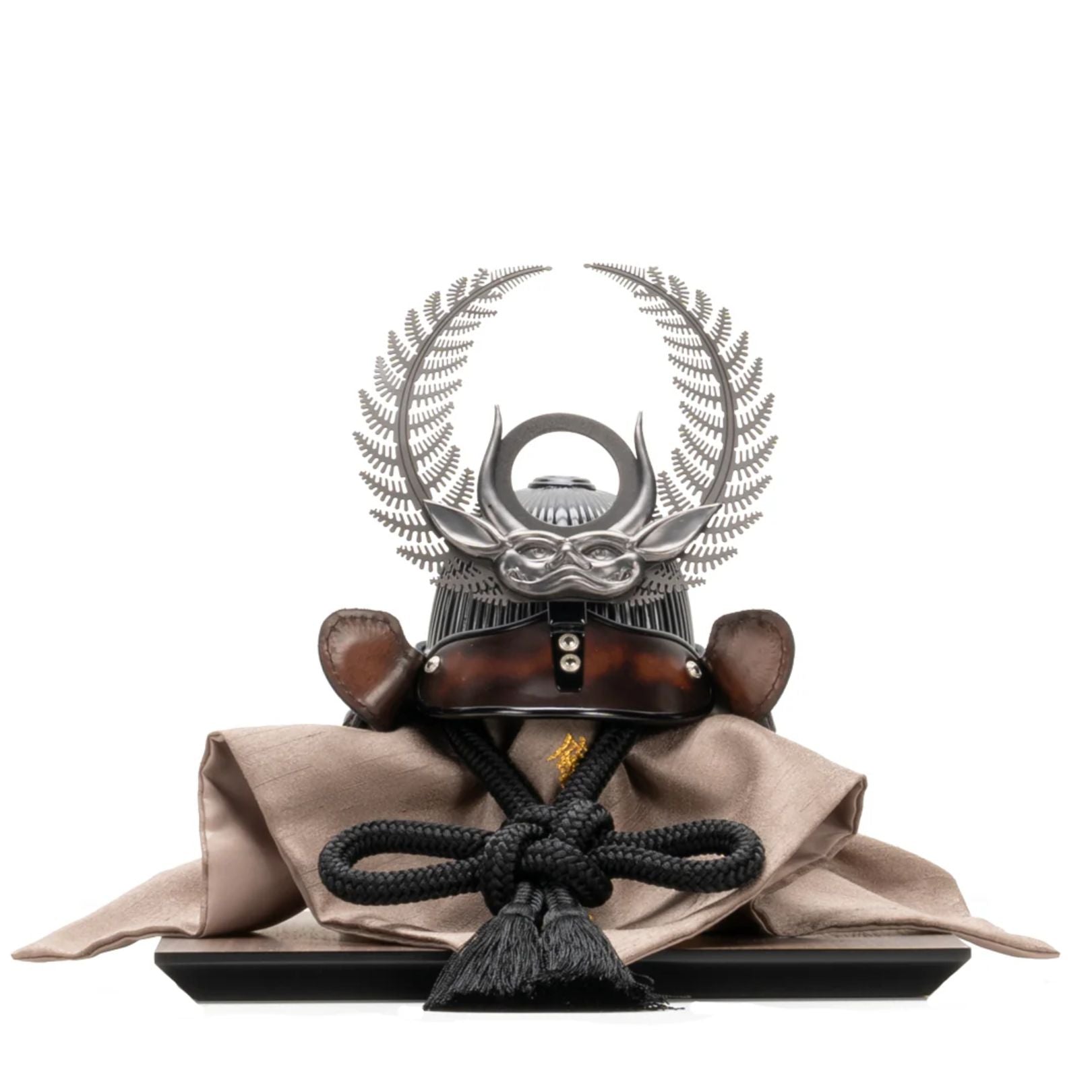 兜飾り | Armadura 徳川家康 | 1/5スケール | 鈴甲子 雄山【26/1/