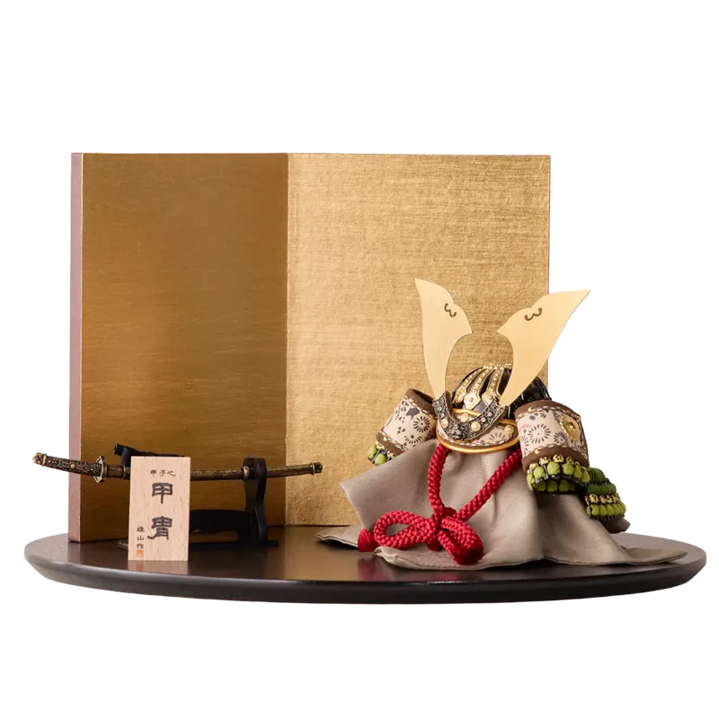 兜飾りセット | 大河兜 | 萌黄 | 鈴甲子 雄山【26/1/6以降順次配送】