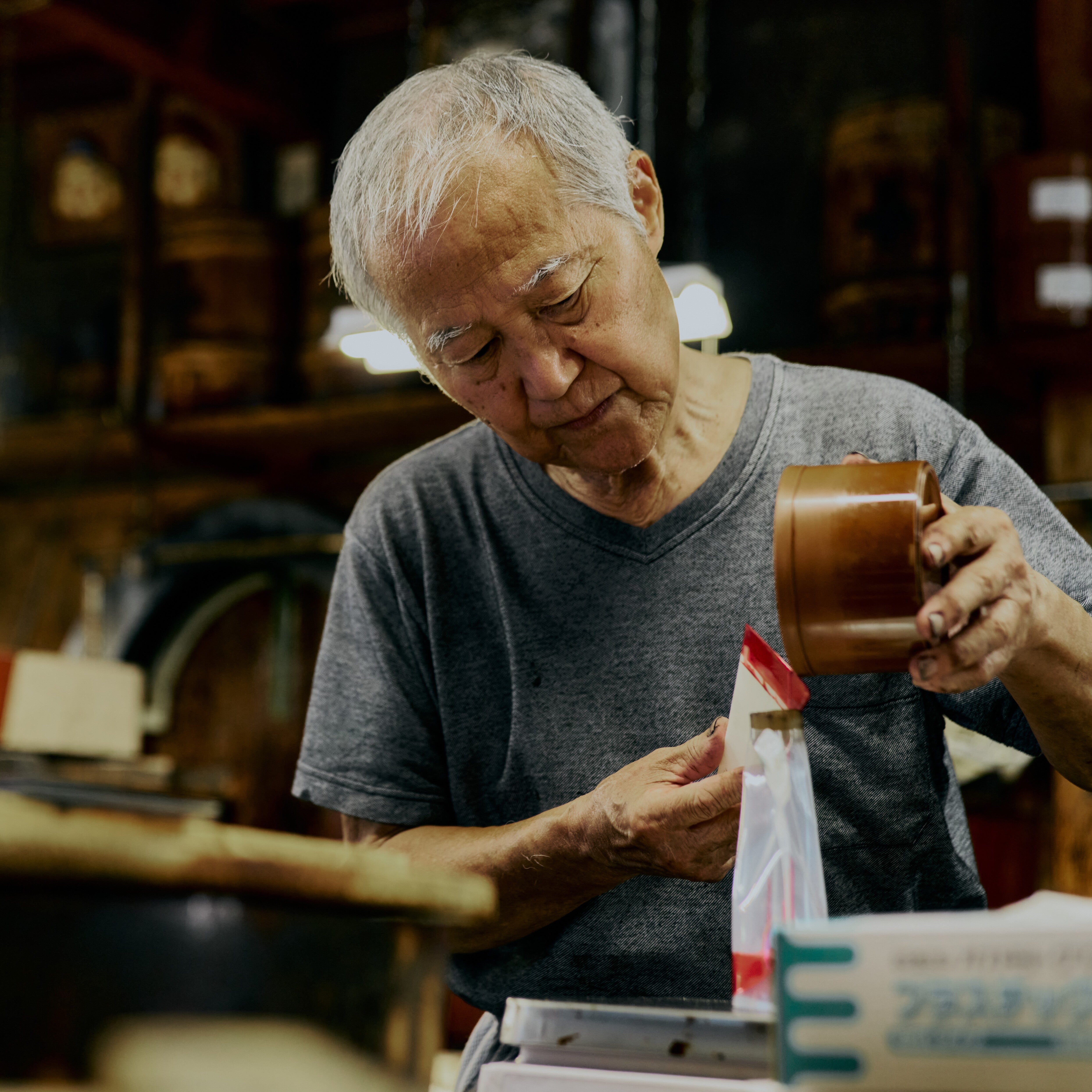 漆 ボールペン | NIVI PEN | 鼠空 | 辻田漆店