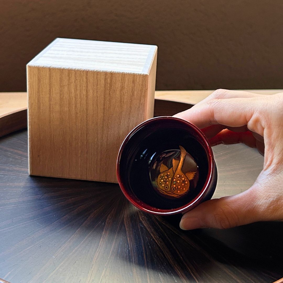 輪島塗 ぐい呑み | あんこう | 蒔絵 朱溜 | 八井漆器本店