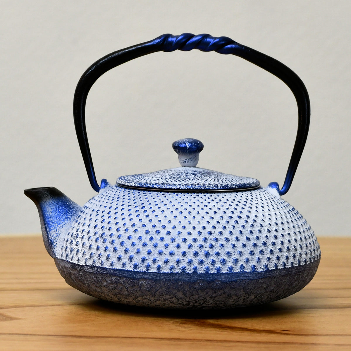廃番】南部鉄器 急須 | アラレパール | 瑠璃白 | 及富