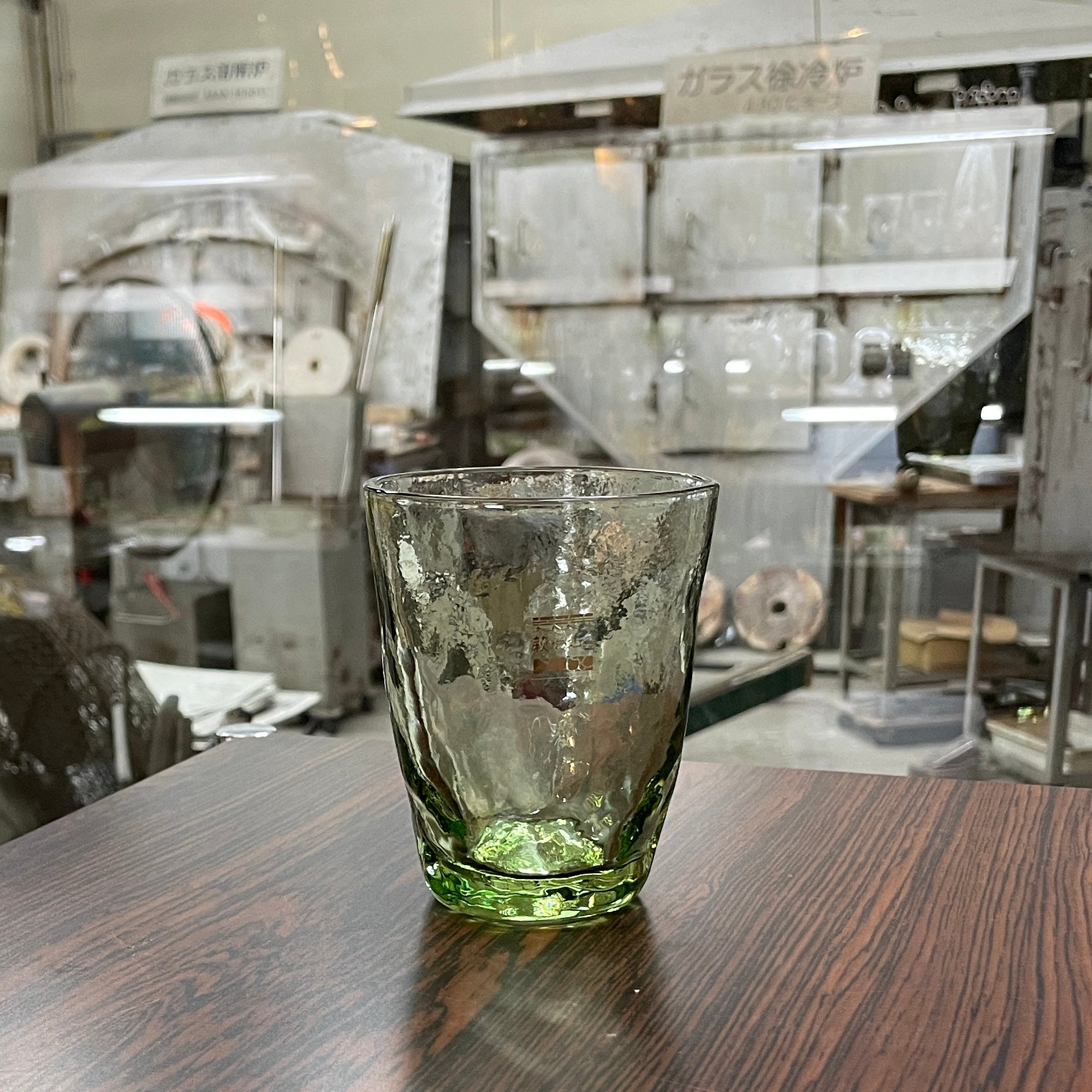 萩ガラス | 玄武岩ガラス | 吹き込みタンブラー 底丸 | 萩ガラス工房