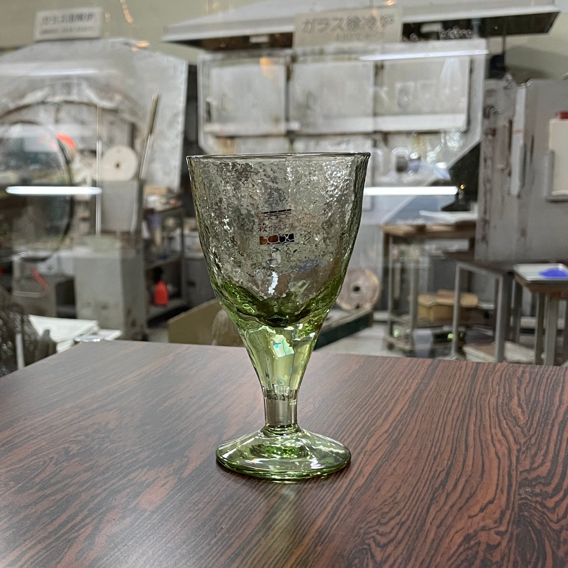 萩ガラス | 玄武岩ガラス | 吹き込みワイン L | 萩ガラス工房