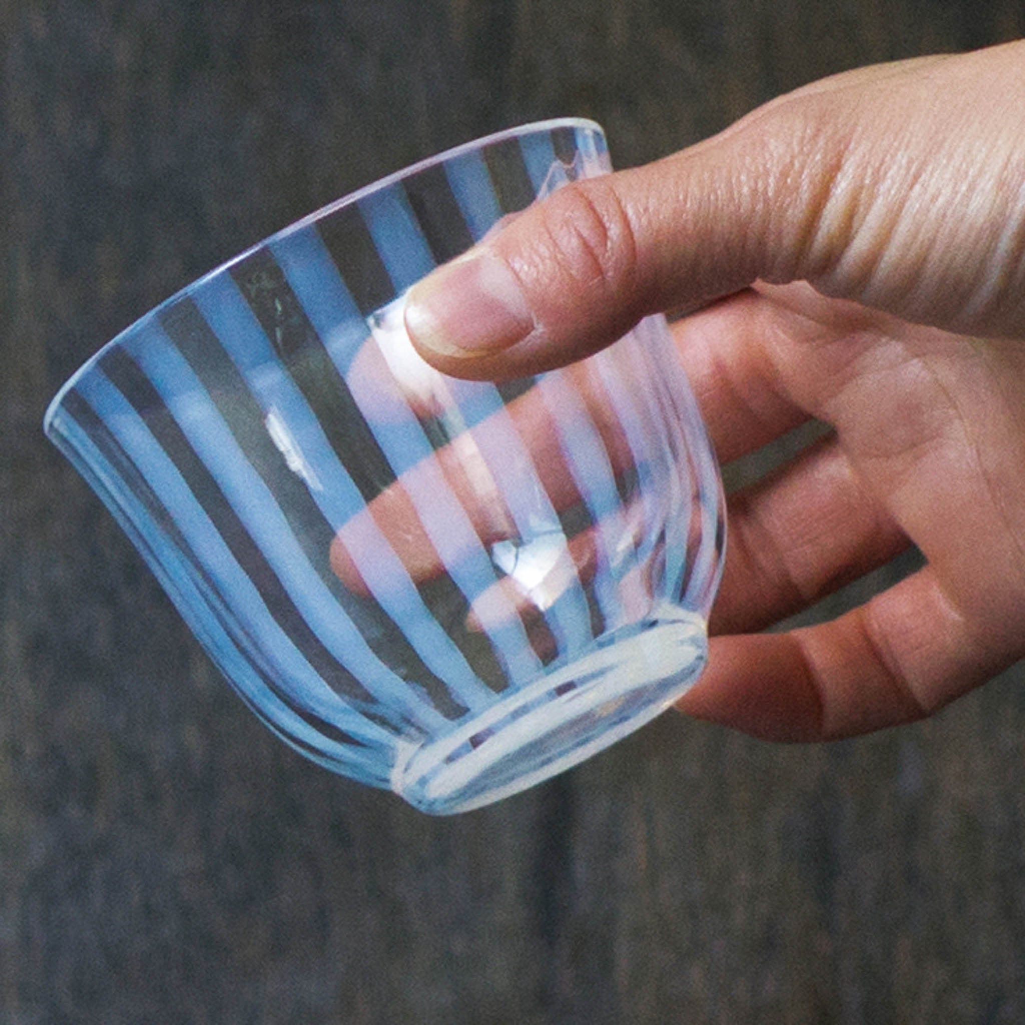 好評日本製256 未使用 工芸ガラス 大正浪漫硝子 乳白色 冷茶グラス 5客揃 セット 市松 十草 和柄 レトロ 工芸ガラス