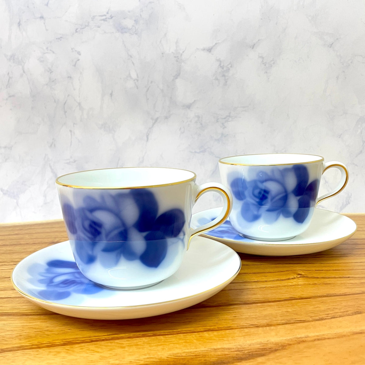 大倉陶園 Okura 色蒔き カップ ソーサー メイグリーン ２客セット OKURA 大倉陶 OKURA 青と白 花柄 ティーカップ・ソーサー2個セット